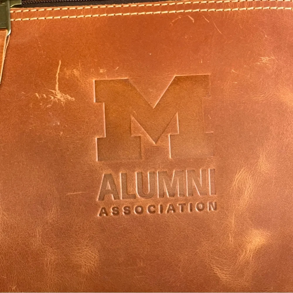 Canyon Outback Leather Michigan Alumni Boulder Canyon New Leather Duffel Bag -